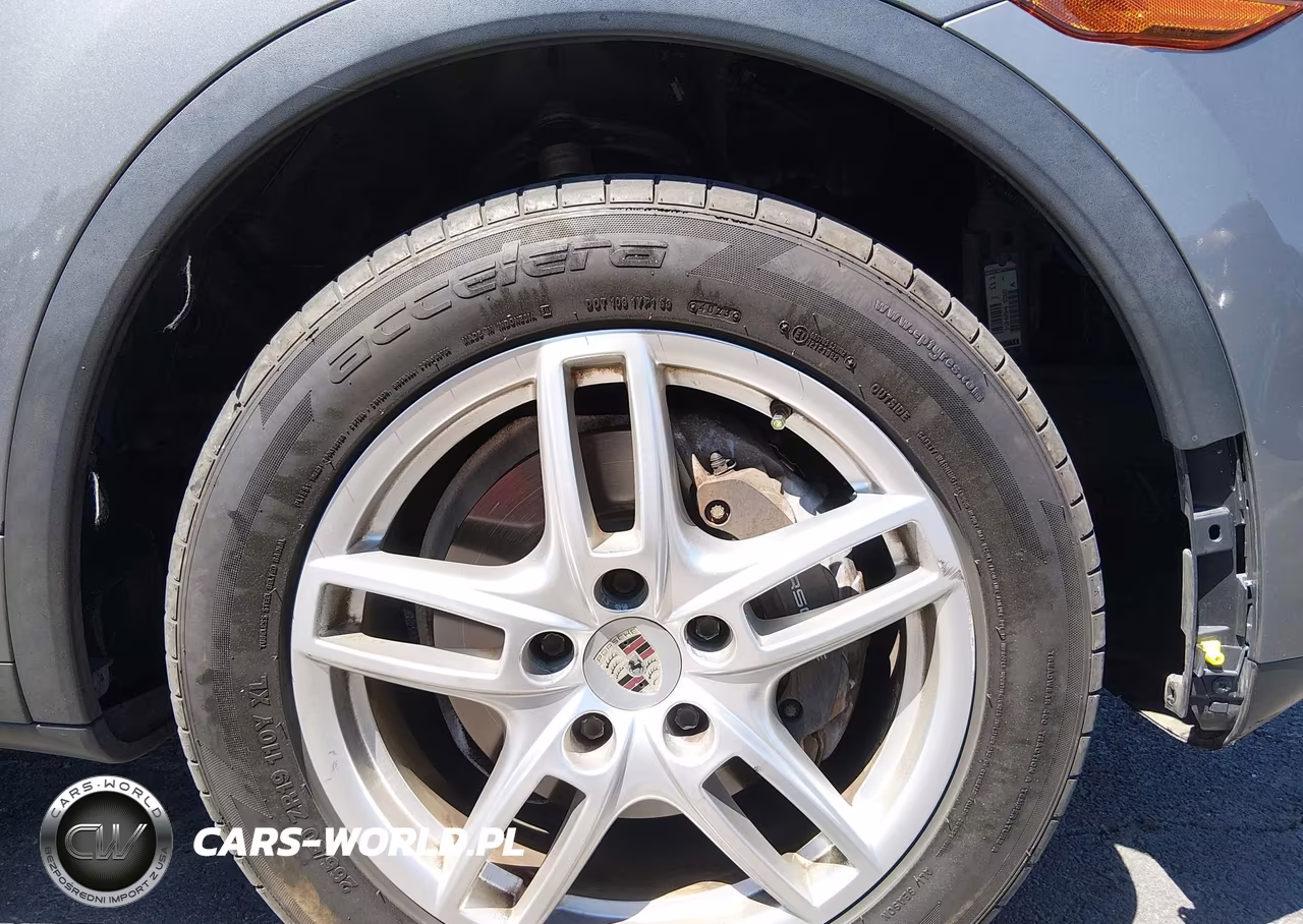 2012 Porsche Cayenne VIN:WP1AA2A2XCLA09576 - 6