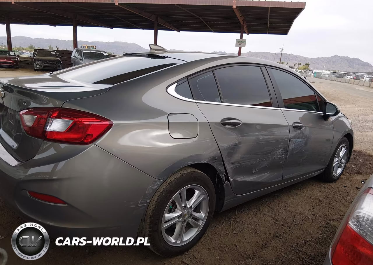 2018 Chevrolet Cruze Lt Auto VIN:1G1BE5SM6J7247239 - 13