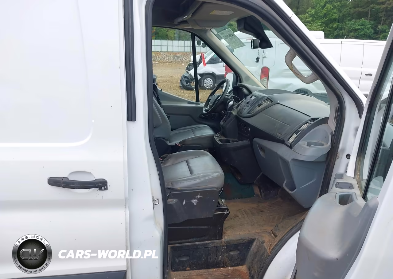 2019 Ford Transit-150 VIN:1FTYE1CM2KKA61107 - 5