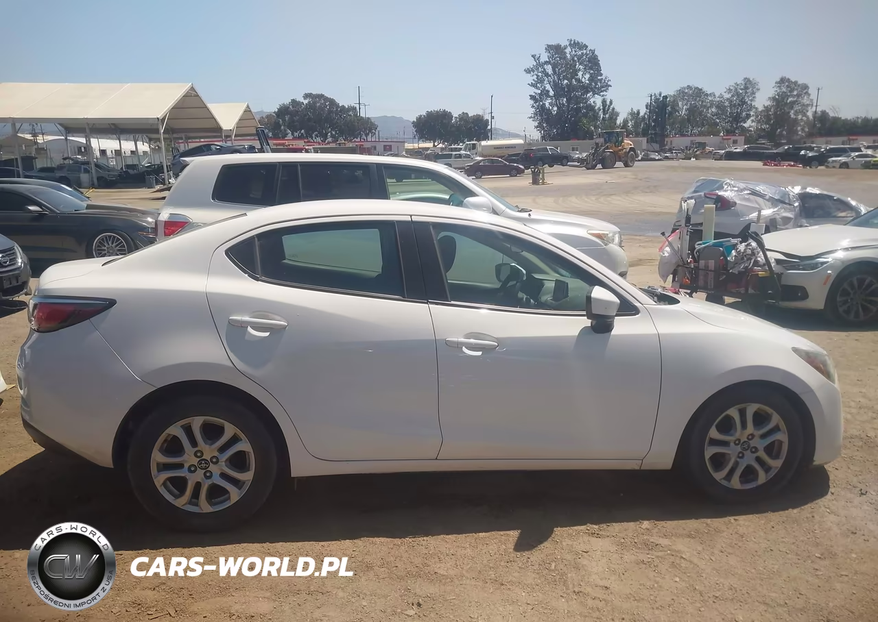 2017 Toyota Yaris Ia VIN:3MYDLBYV4HY174175 - 12