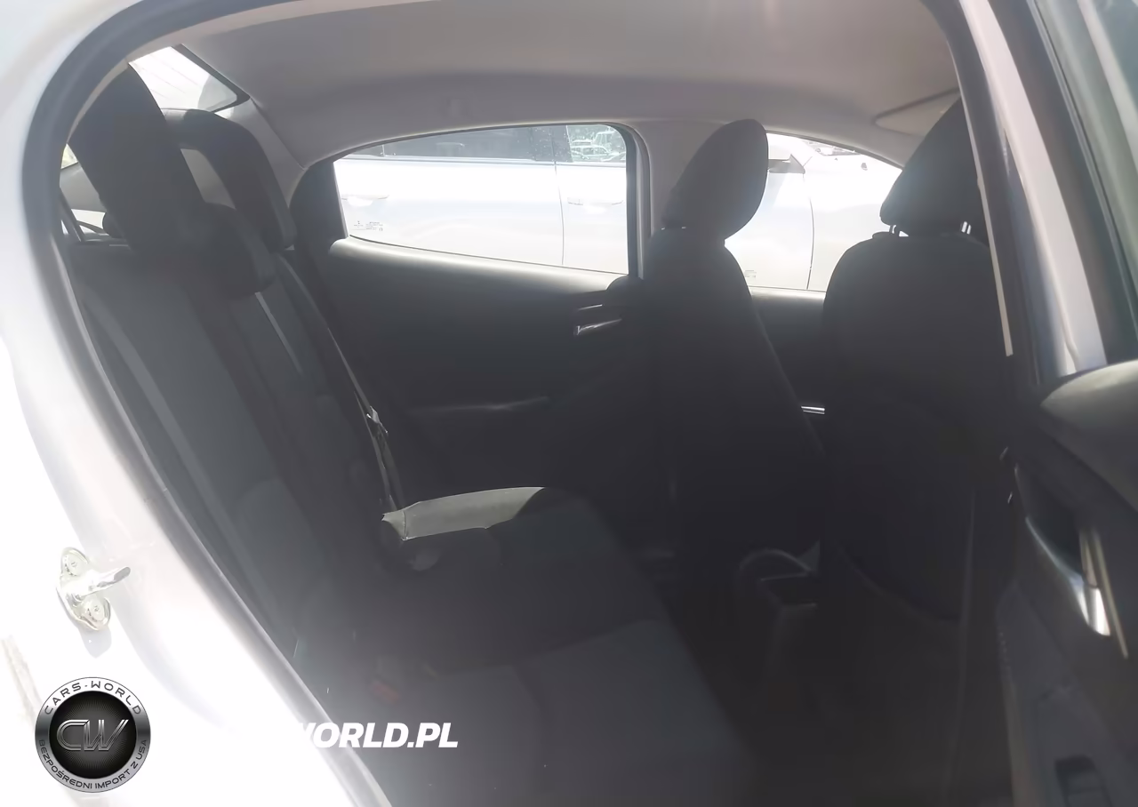 2017 Toyota Yaris Ia VIN:3MYDLBYV4HY174175 - 8