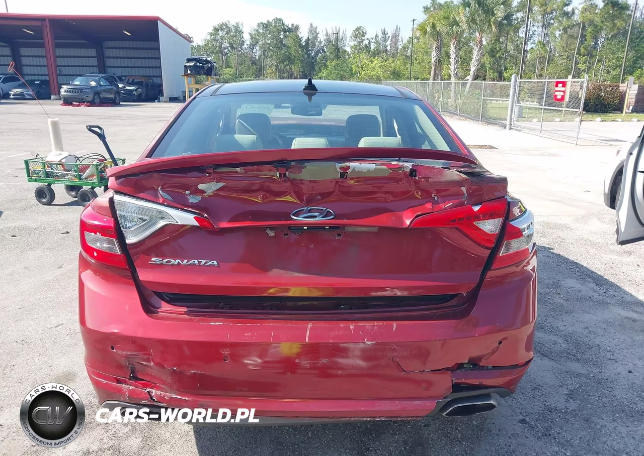 2016 Hyundai Sonata Limited VIN:5NPE34AF8GH274406 - 16