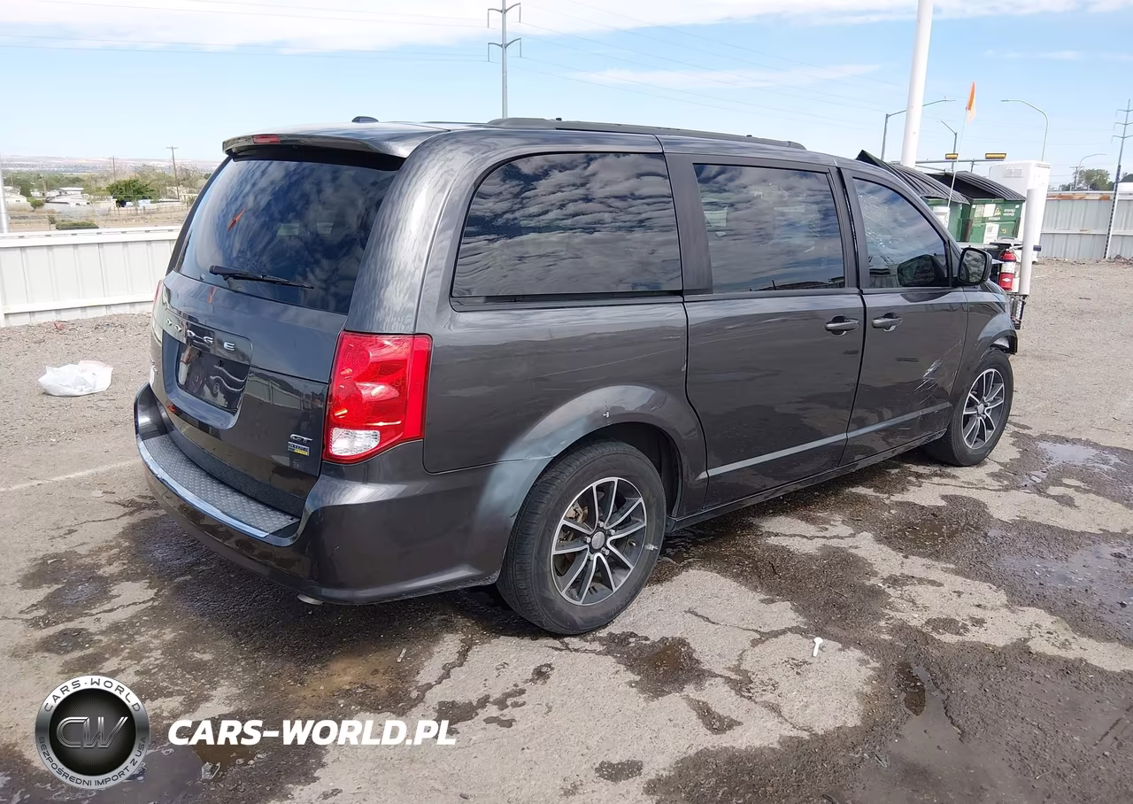2019 Dodge Grand Caravan Gt VIN:2C4RDGEG7KR606396 - 4