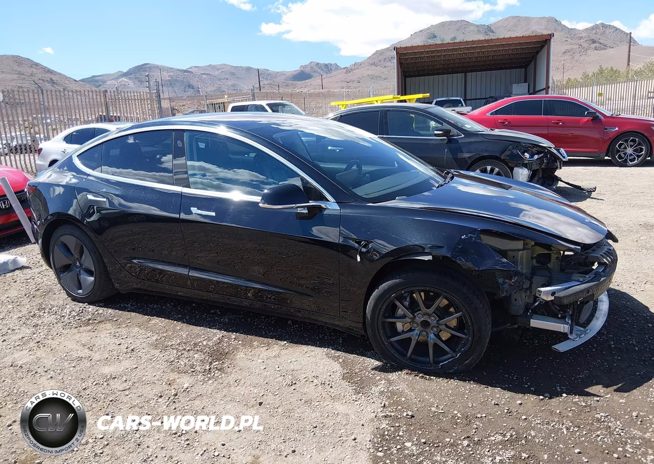 2018 Tesla Model 3 Long Range-Mid Range VIN:5YJ3E1EA8JF056499 - 13