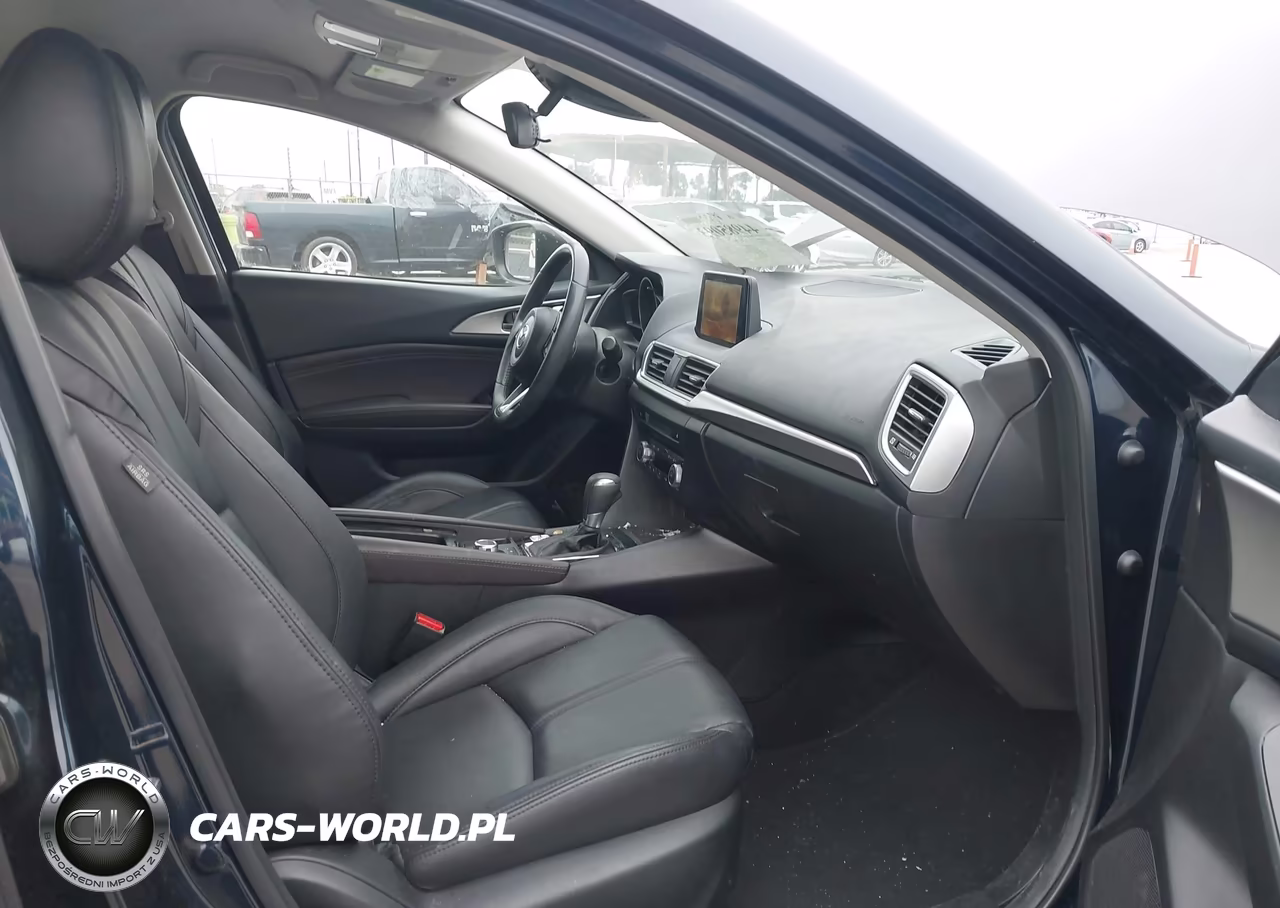 2017 Mazda Mazda3 Touring VIN:3MZBN1L71HM141674 - 5