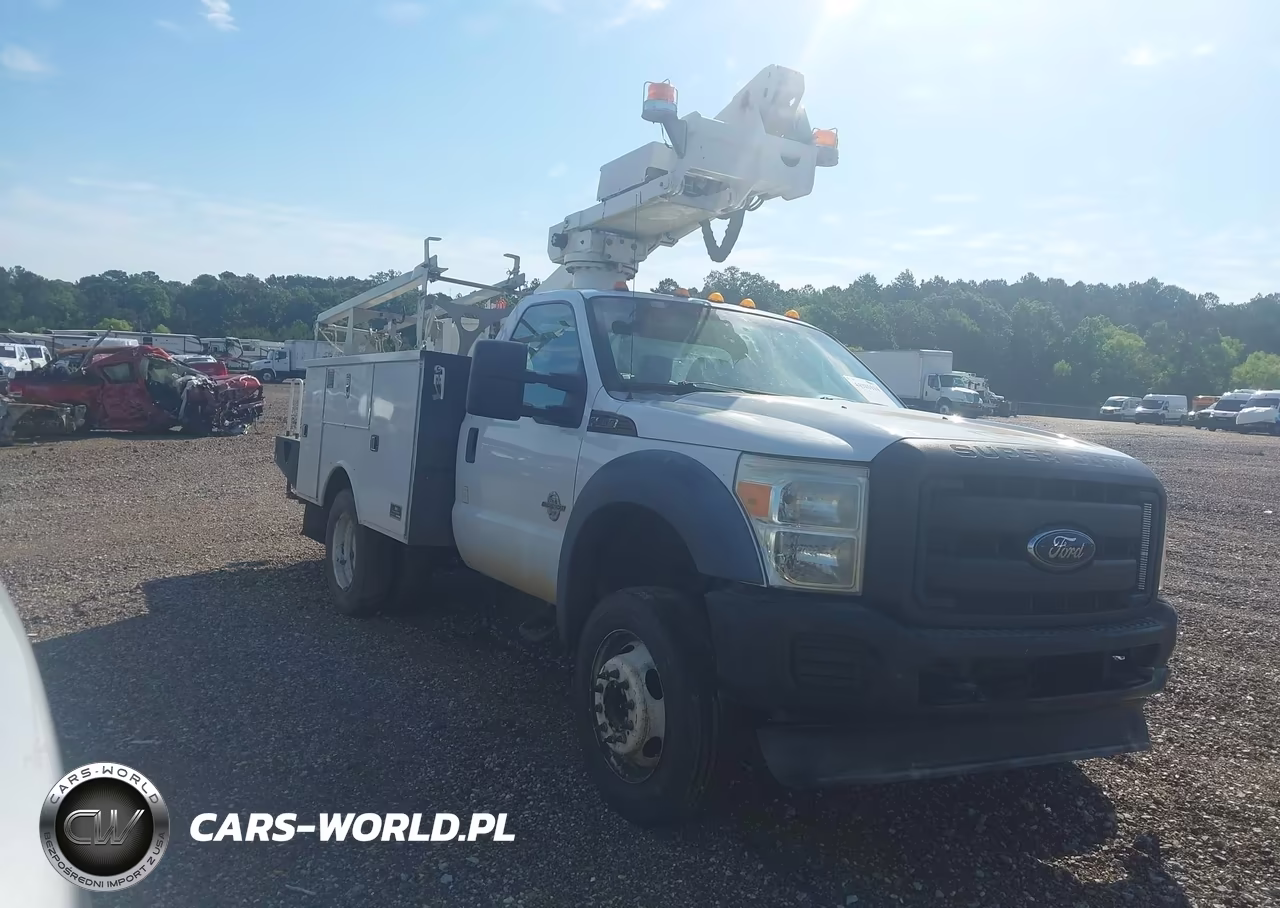 2012 Ford F-450 Chassis Xl