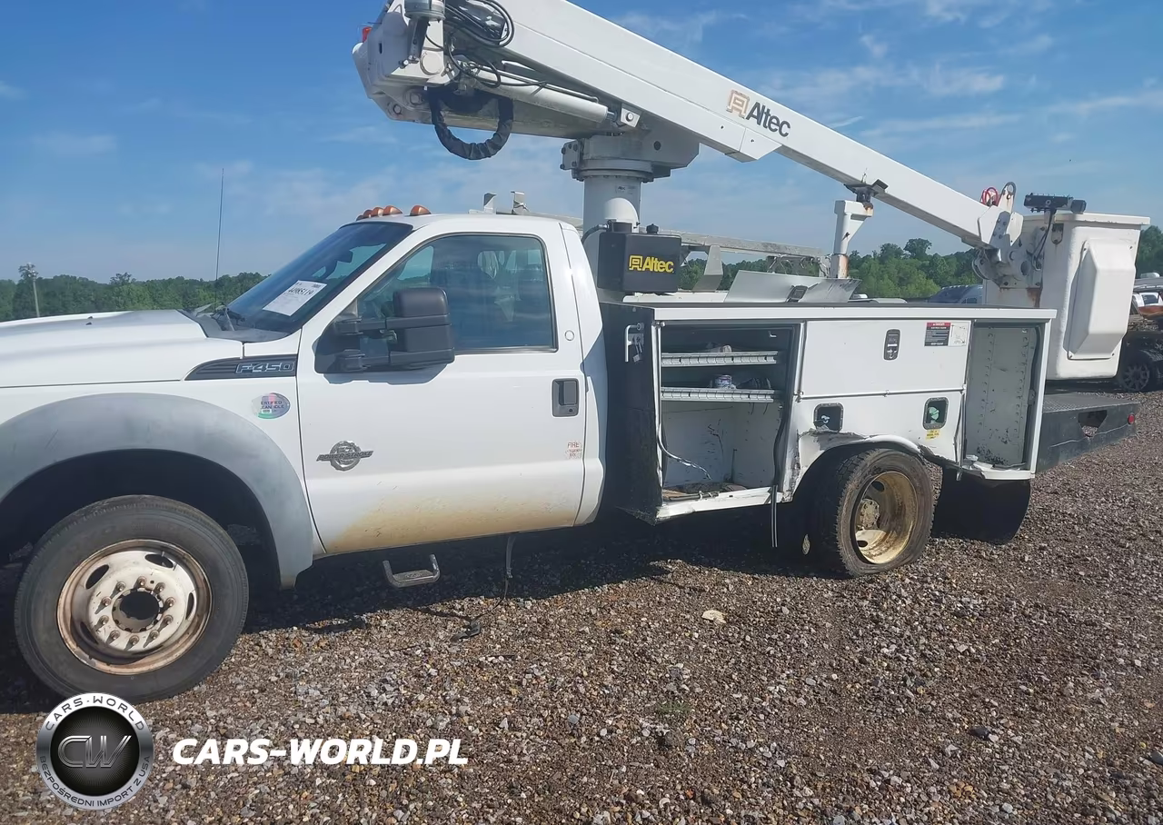 2012 Ford F-450 Chassis Xl VIN:1FDUF4GT4CEA83684 - 11