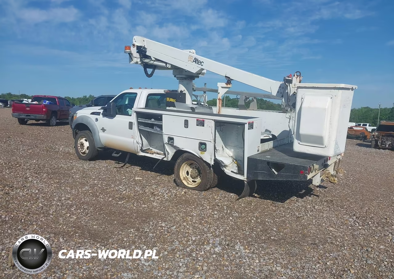 2012 Ford F-450 Chassis Xl VIN:1FDUF4GT4CEA83684 - 3