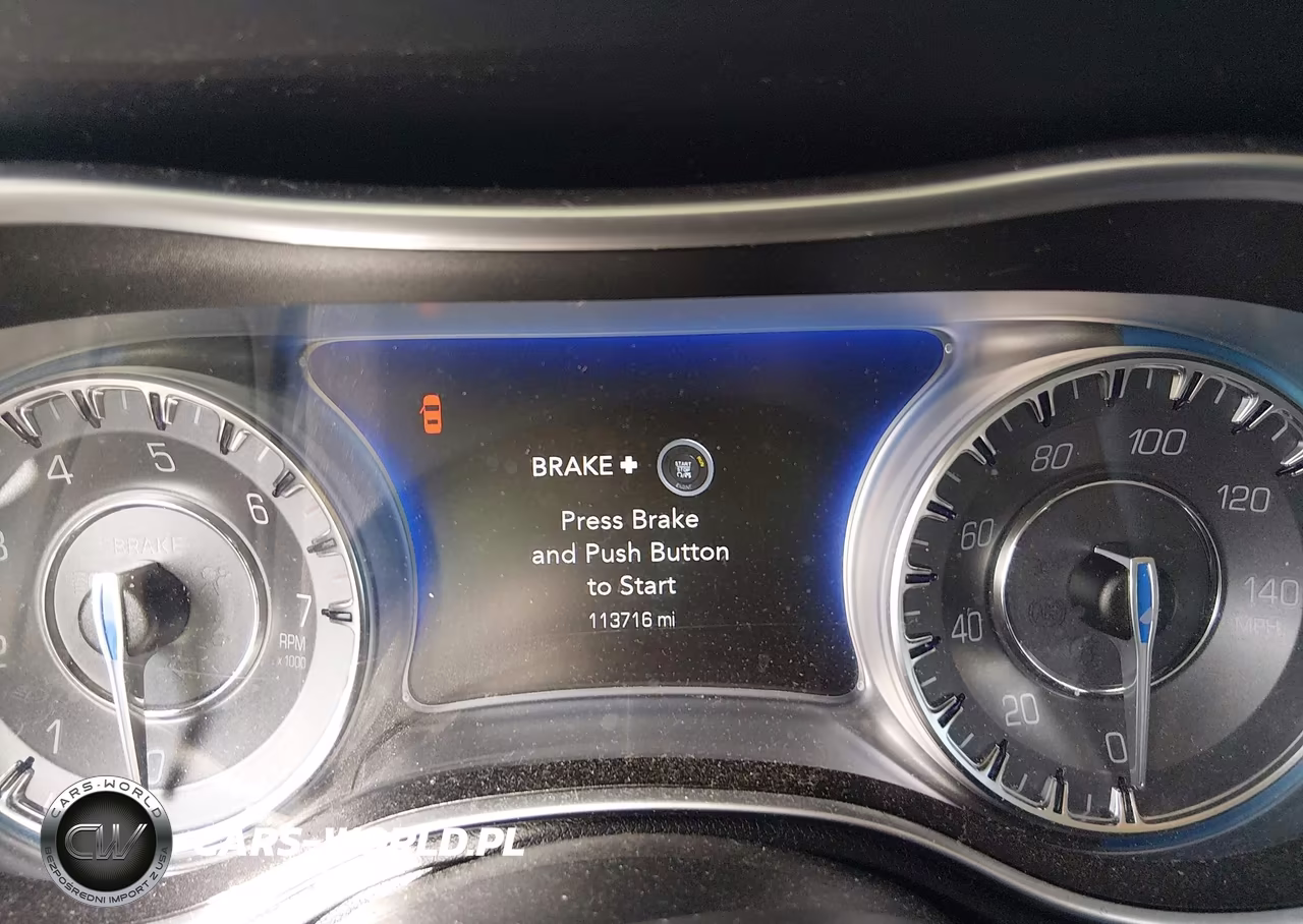 2018 Chrysler 300 Limited VIN:2C3CCAEG0JH167850 - 7