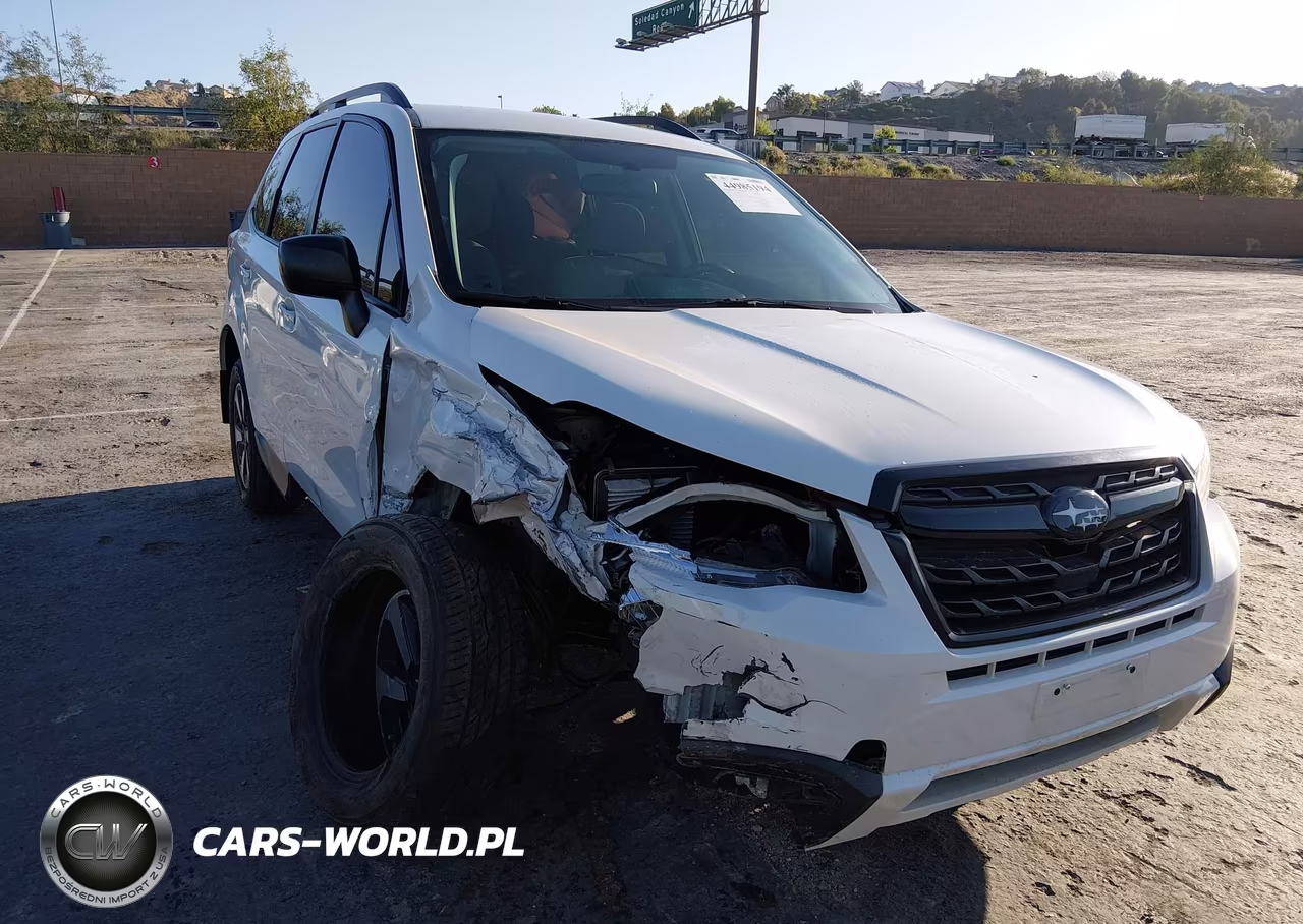 2018 Subaru Forester 2.5I – zdjęcie 1 z 17