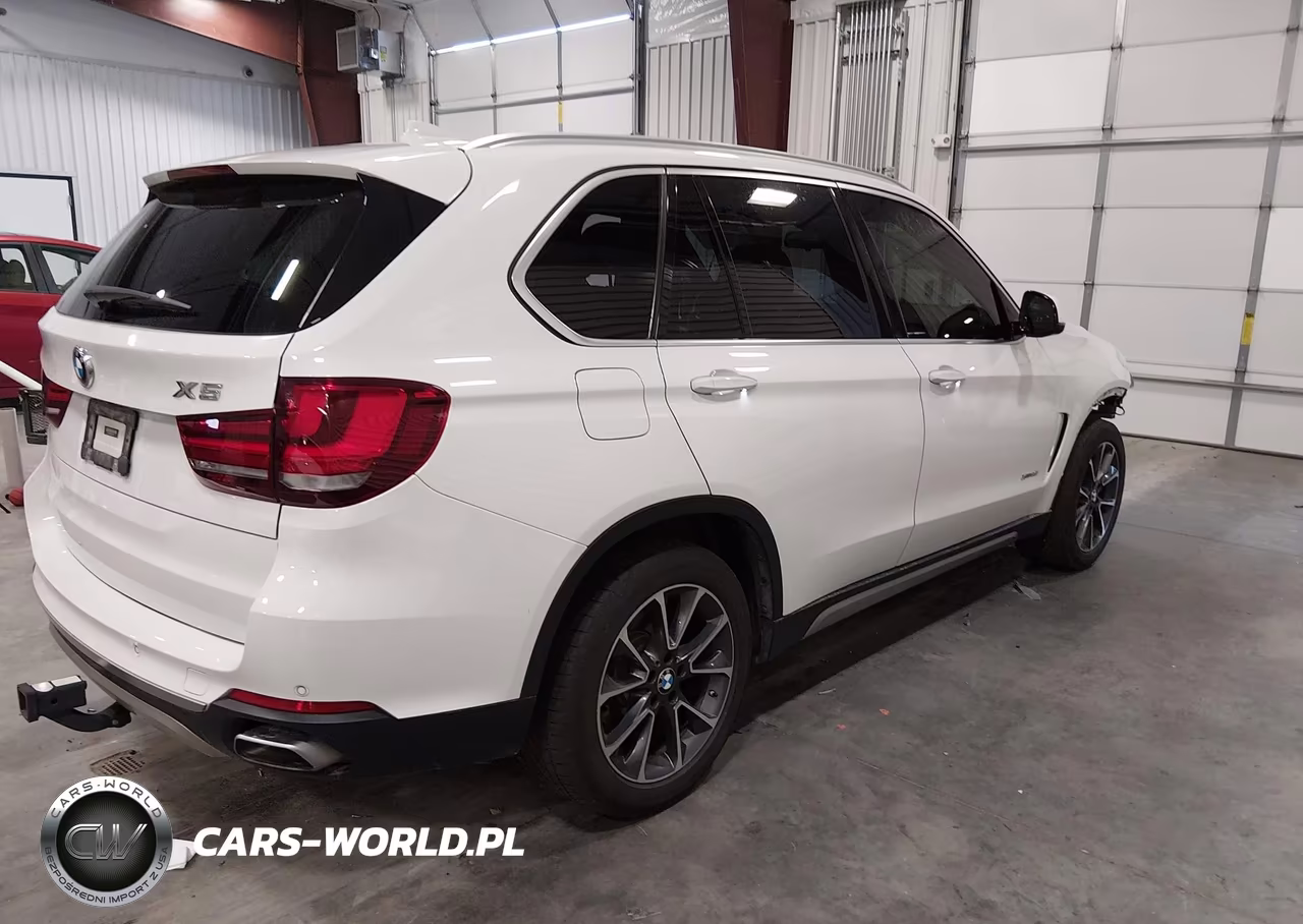 2018 BMW X5 xDrive35I VIN:5UXKR0C5XJL072506 - 4