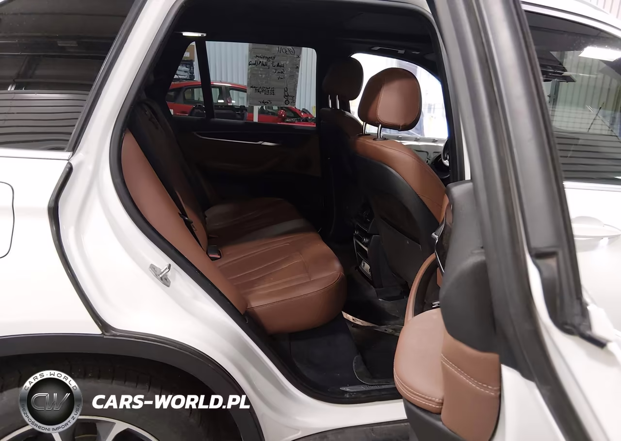 2018 BMW X5 xDrive35I VIN:5UXKR0C5XJL072506 - 8