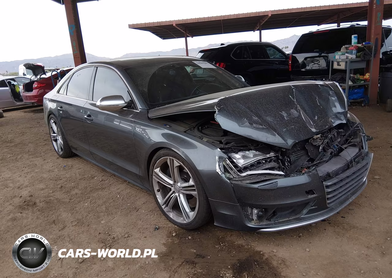 2013 Audi S8 4.0T – zdjęcie 1 z 17