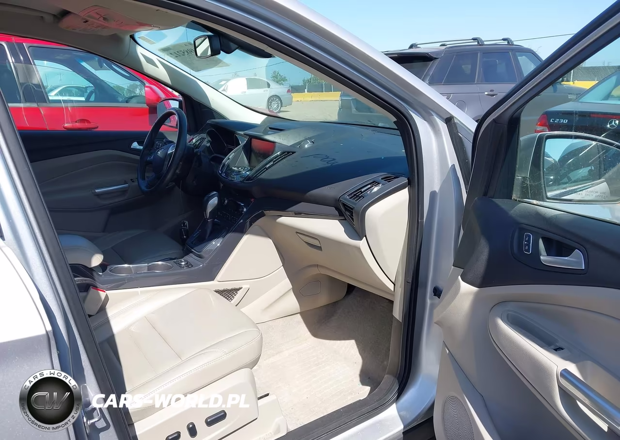 2015 Ford Escape Titanium VIN:1FMCU0JX5FUB07782 - 5