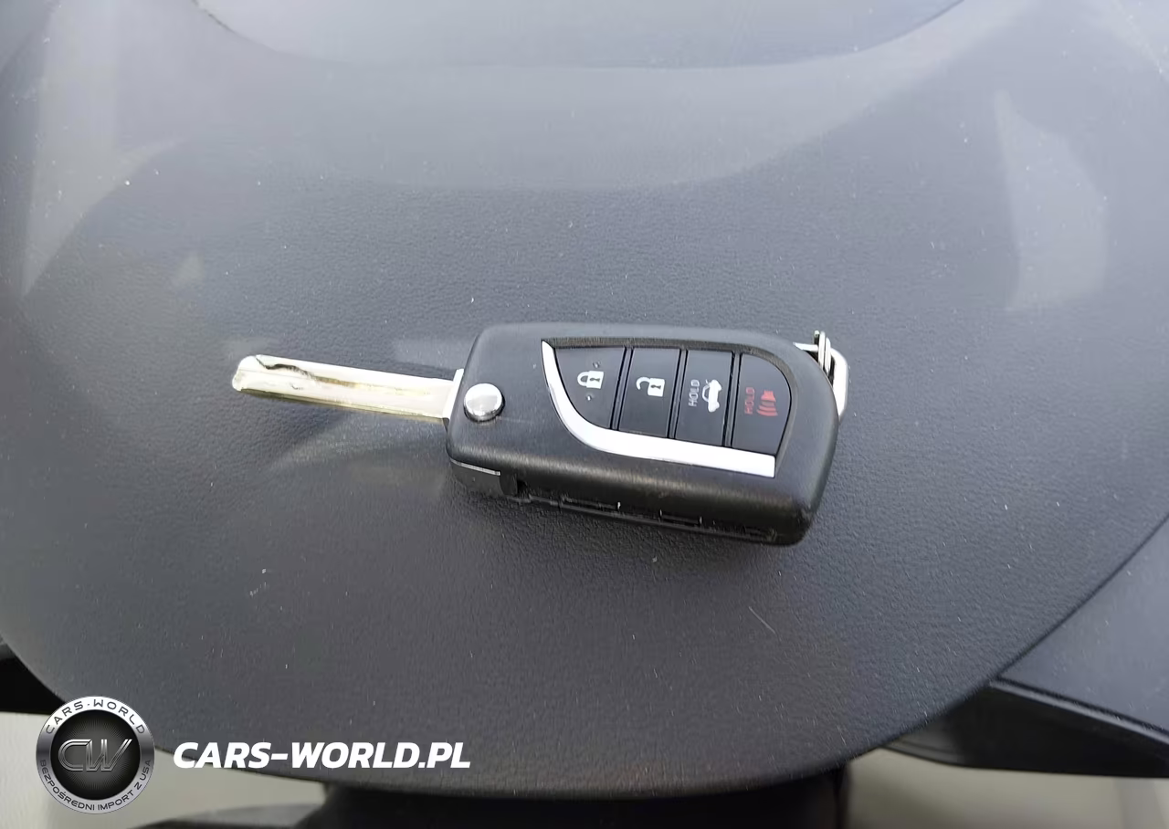 2026 Toyota Corolla Le VIN:5YFB4MDEXTP381750 - 11