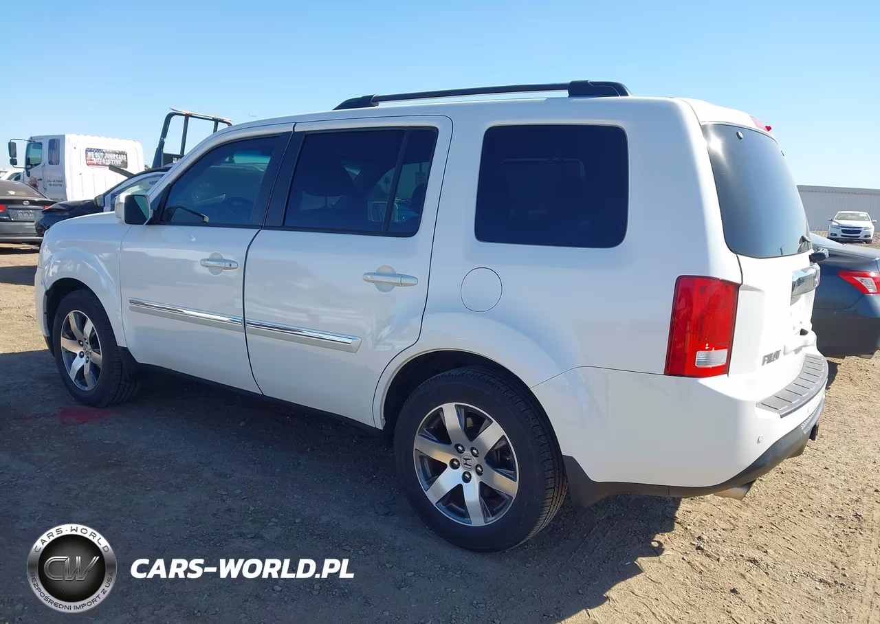 2013 Honda Pilot Touring VIN:5FNYF4H97DB007885 - 3