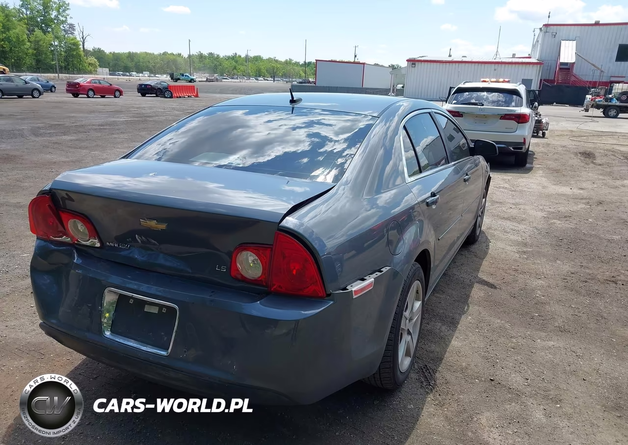 2009 Chevrolet Malibu Ls VIN:1G1ZG57B894131103 - 4