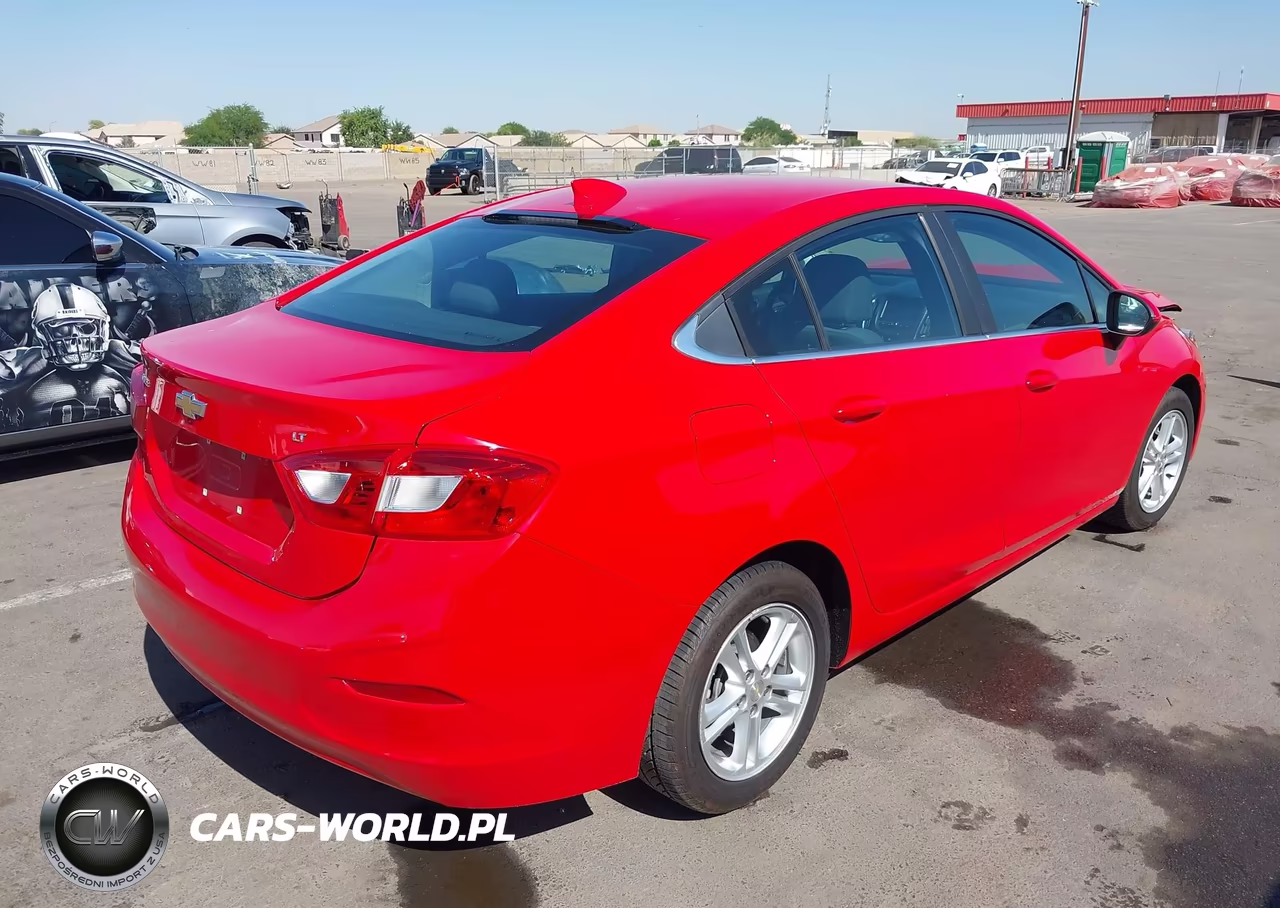 2017 Chevrolet Cruze Lt Auto VIN:1G1BE5SMXH7167257 - 4