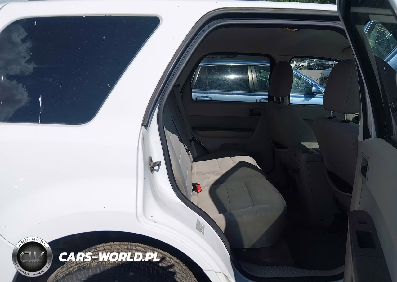 2010 Ford Escape Xlt VIN:1FMCU9DG3AKC89714 - 8