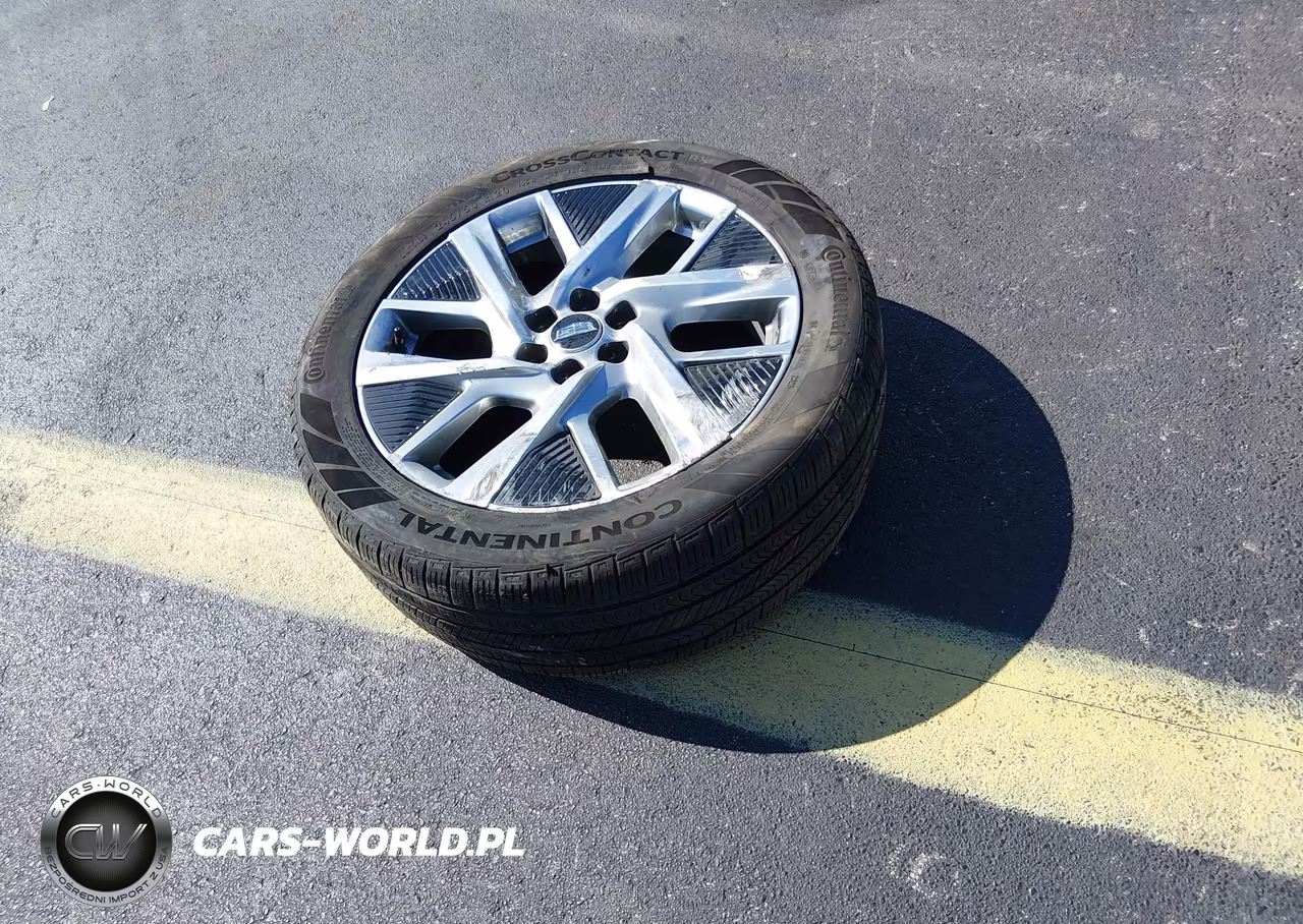 2026 Cadillac Optiq Premium Luxury VIN:3GYK3DM55TS110210 - 12
