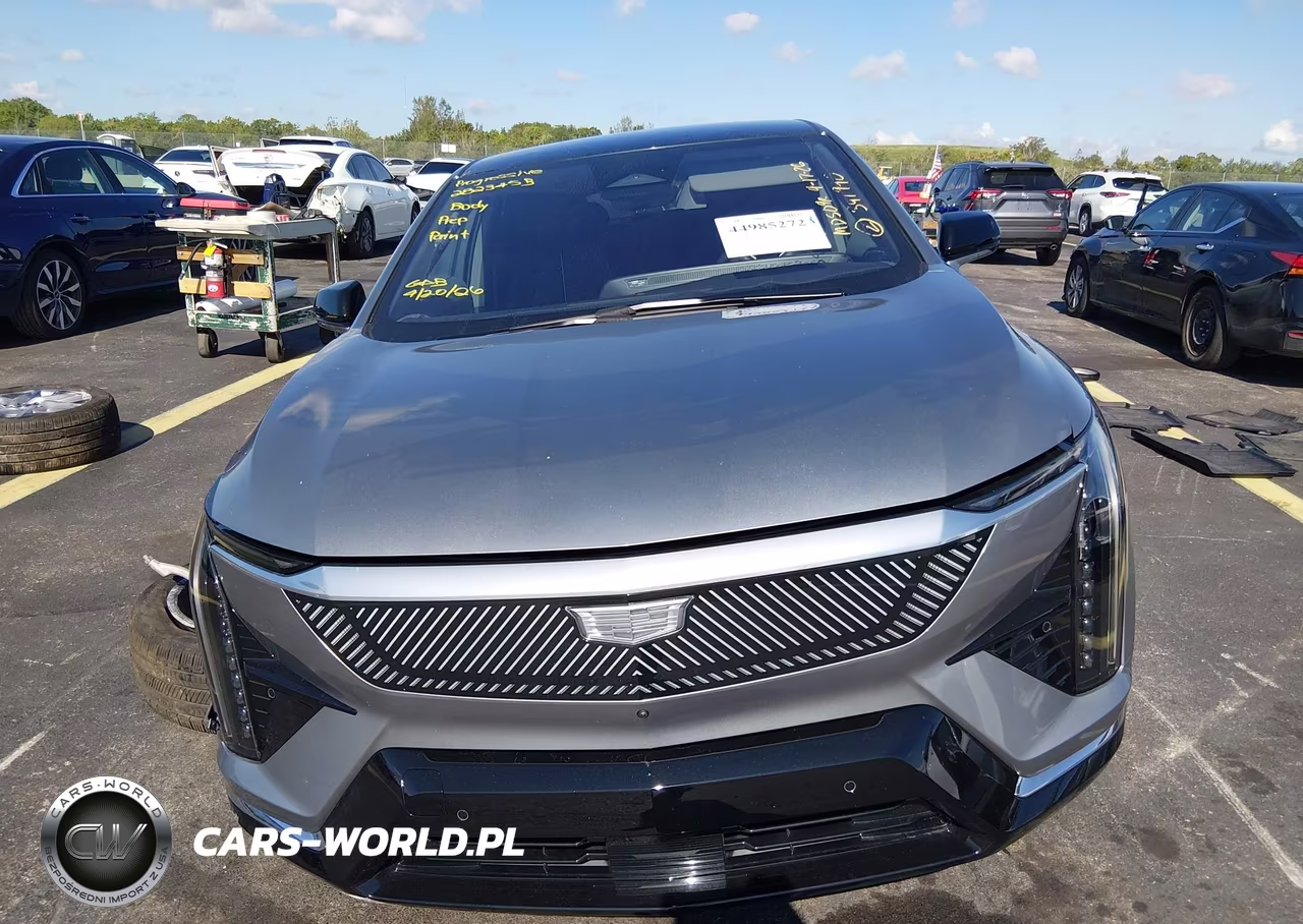 2026 Cadillac Optiq Premium Luxury VIN:3GYK3DM55TS110210 - 13