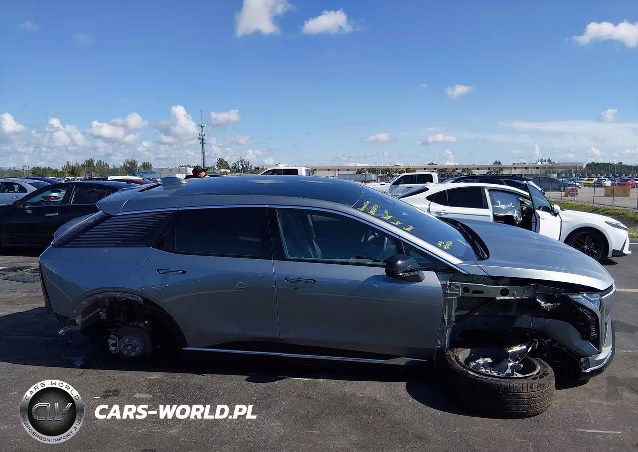 2026 Cadillac Optiq Premium Luxury VIN:3GYK3DM55TS110210 - 14