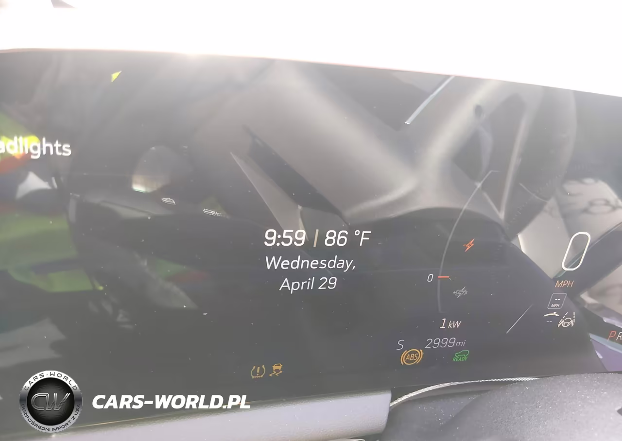 2026 Cadillac Optiq Premium Luxury VIN:3GYK3DM55TS110210 - 7