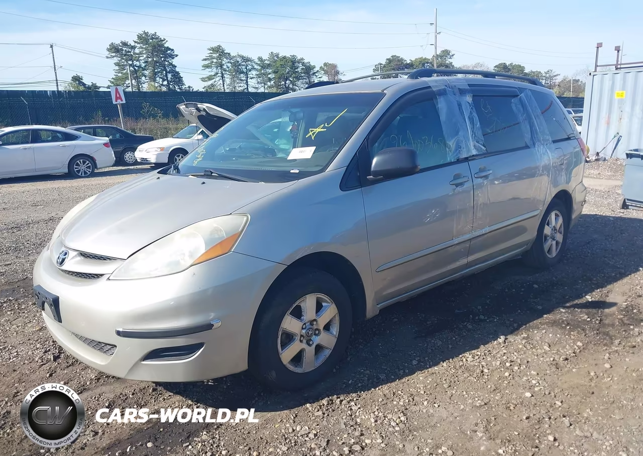 2007 Toyota Sienna Le VIN:5TDZK23C47S050135 - 2