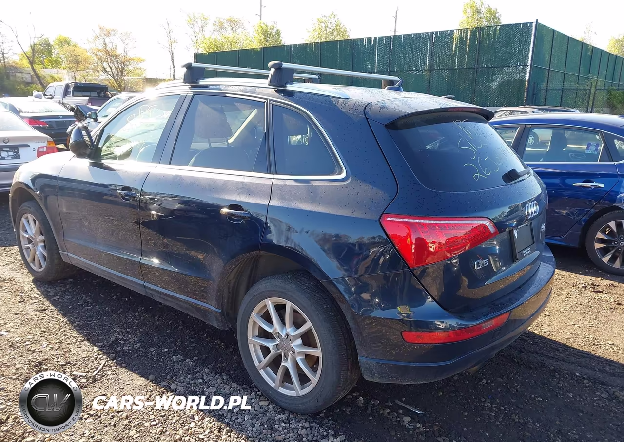 2011 Audi Q5 2.0T Premium VIN:WA1LFAFP2BA033465 - 3