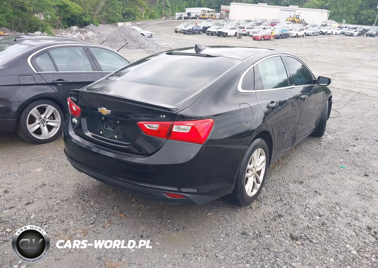2017 Chevrolet Malibu 1Lt VIN:1G1ZE5ST8HF184778 - 4
