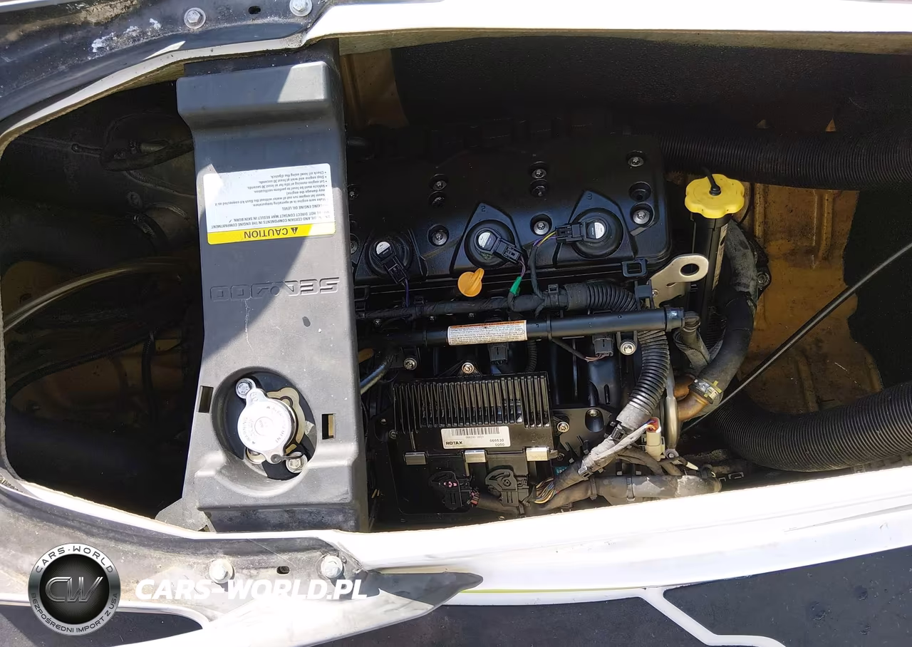 2014 Seadoo Jetski VIN:00000YDV33907F414 - 10