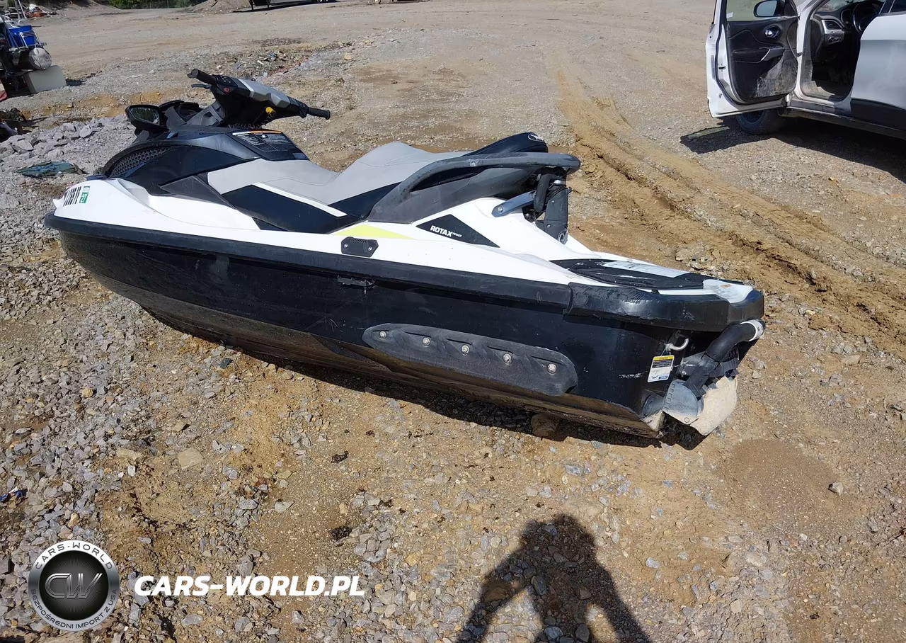 2014 Seadoo Jetski VIN:00000YDV33907F414 - 3