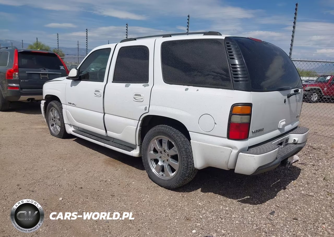 2005 GMC Yukon Denali VIN:1GKEK63U75J204110 - 3