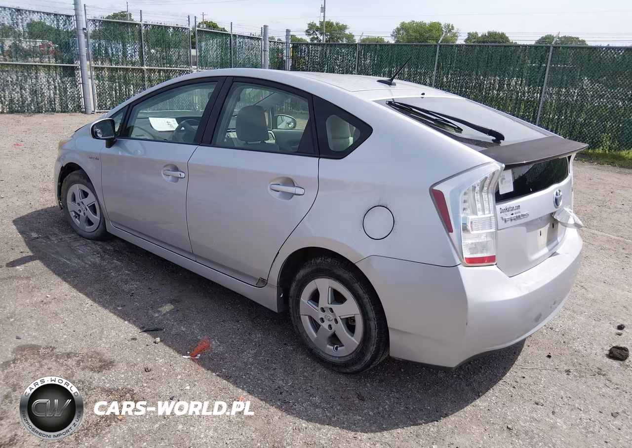 2010 Toyota Prius Iii VIN:JTDKN3DU8A0179883 - 3