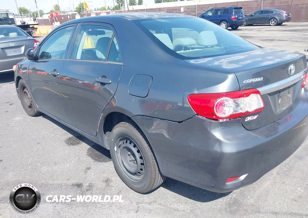 2013 Toyota Corolla L VIN:2T1BU4EE2DC124596 - 3
