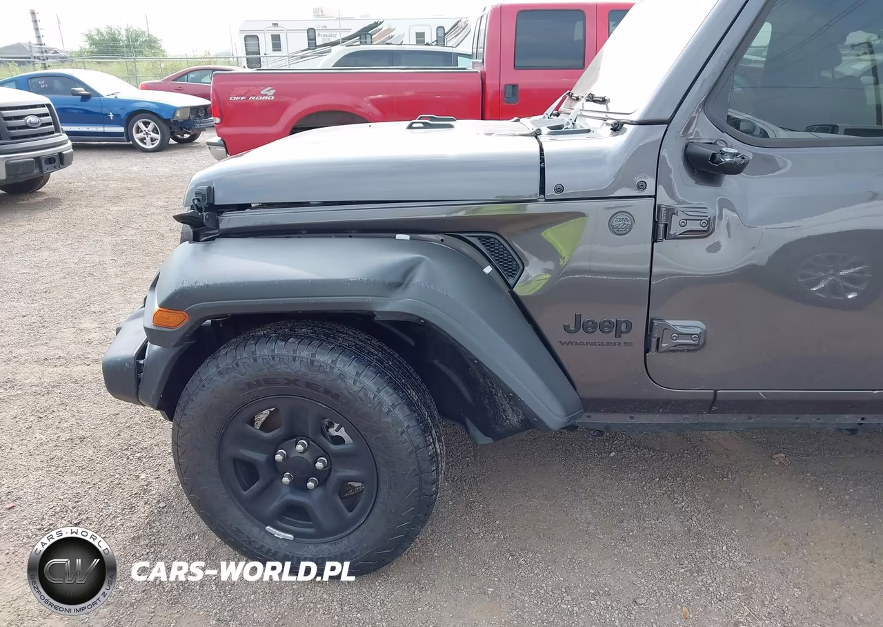 2025 Jeep Wrangler 2-Door Sport 4X4 VIN:1C4PJXAN9SW594568 - 6