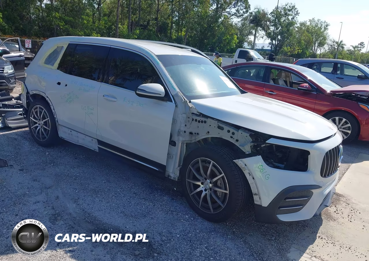 2021 Mercedes-Benz Amg Glb 35 4Matic – zdjęcie 1 z 20