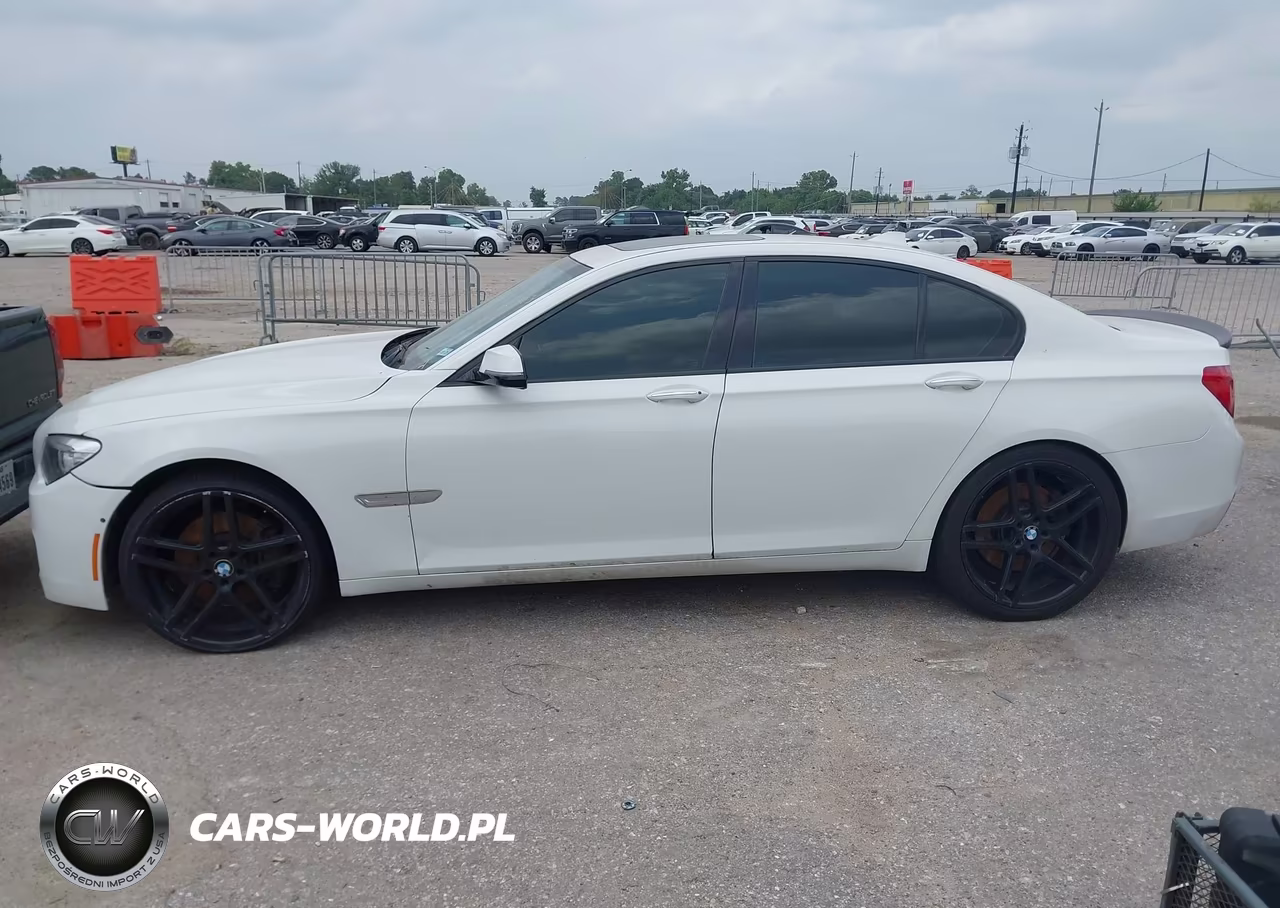 2014 BMW 750I xDrive VIN:WBAYB6C56ED224670 - 14