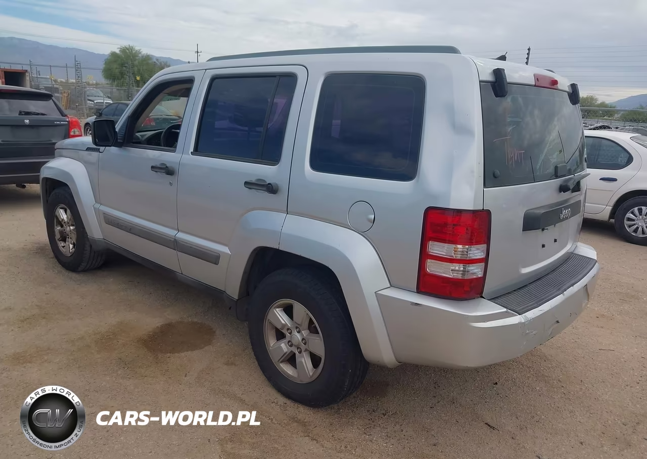 2011 Jeep Liberty Sport VIN:1J4PP2GK7BW572741 - 3