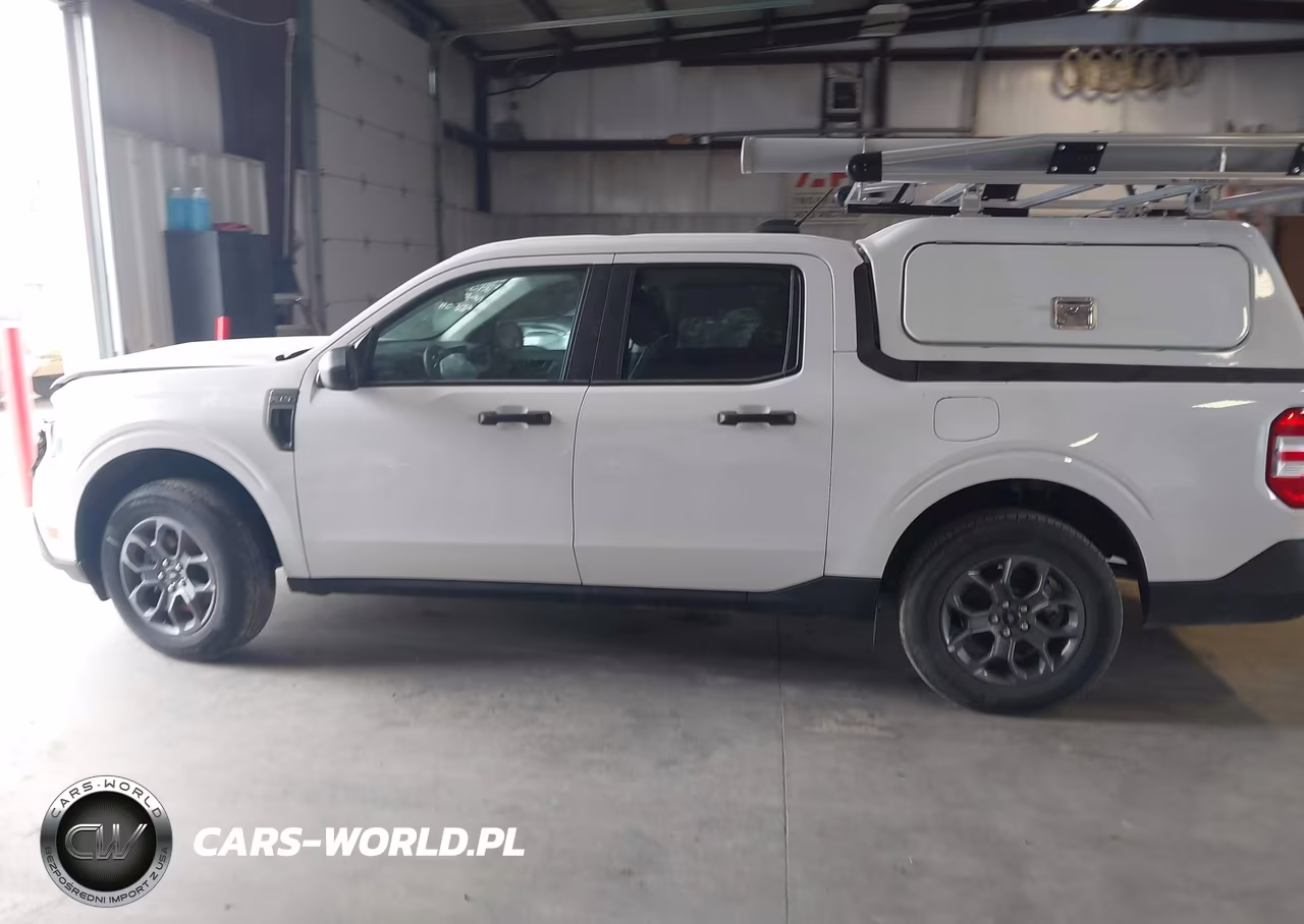 2025 Ford Maverick Xlt VIN:3FTTW8H39SRA85769 - 14