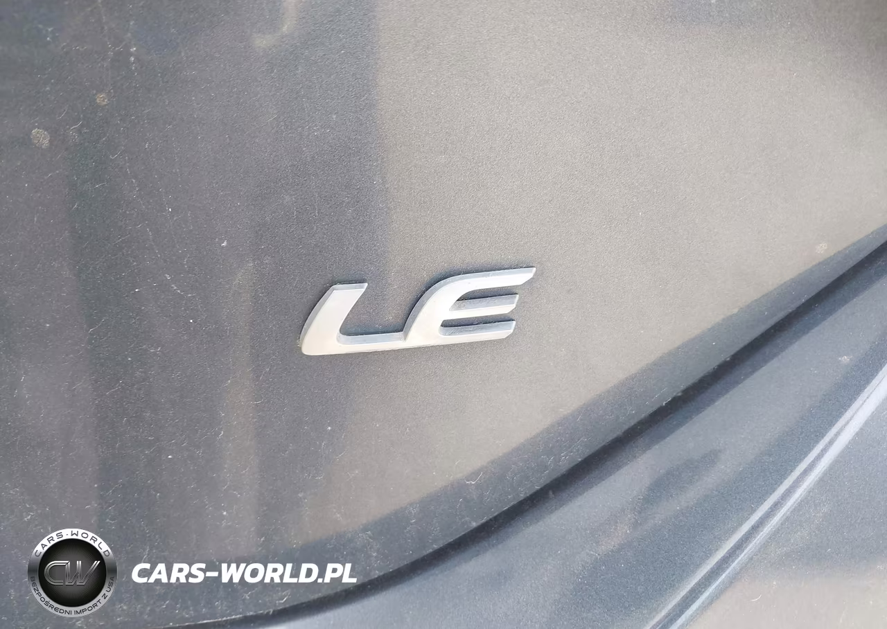 2015 Toyota Corolla Le VIN:5YFBURHE5FP352880 - 21