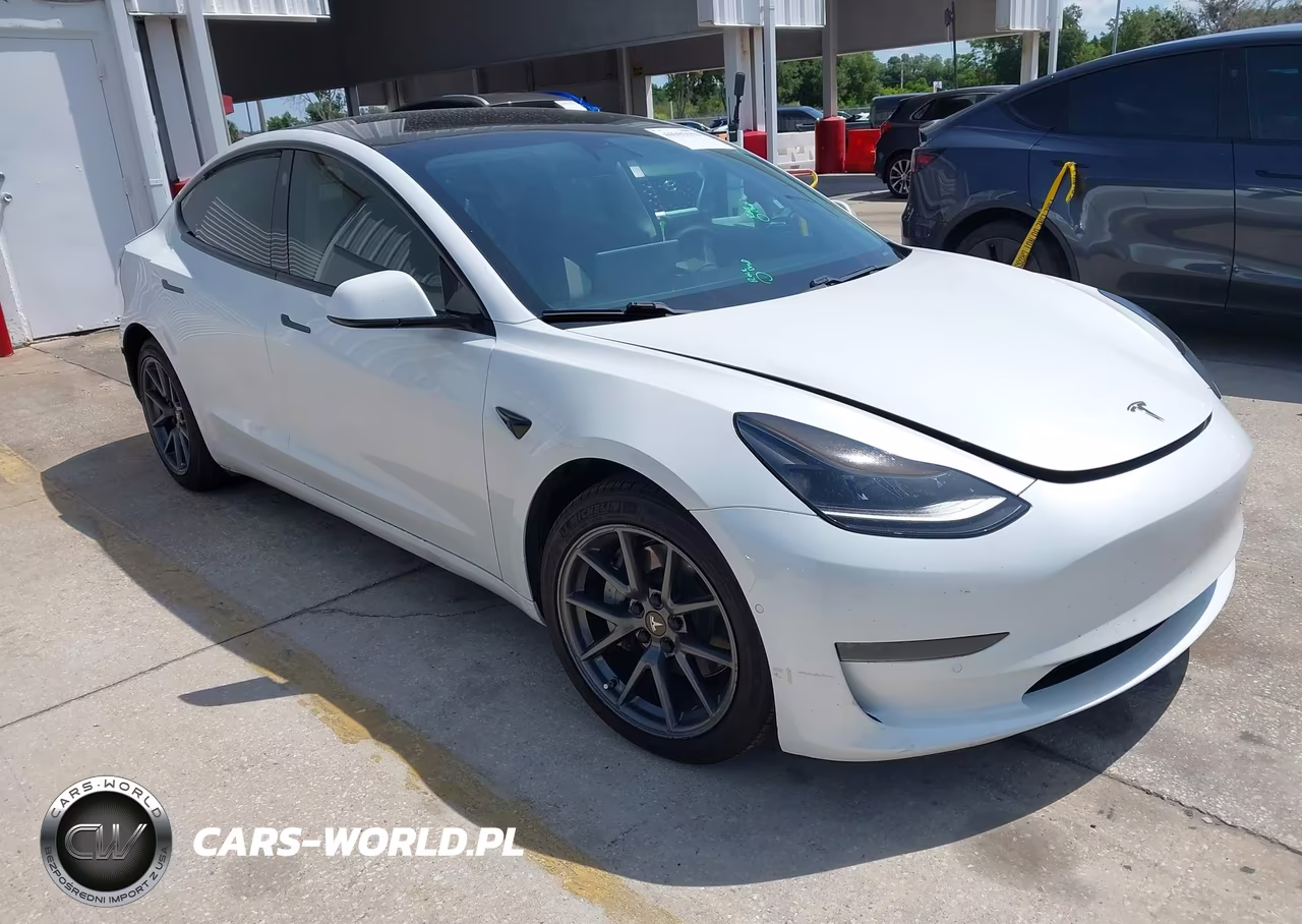 2021 Tesla Model 3 Standard Range Plus Rear-Wheel Drive – zdjęcie 1 z 20