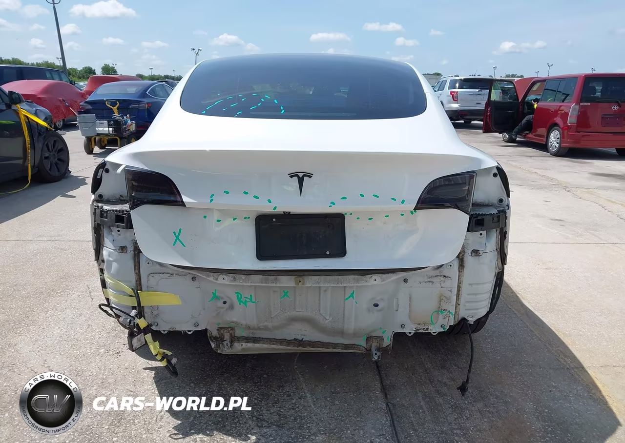 2021 Tesla Model 3 Standard Range Plus Rear-Wheel Drive VIN:5YJ3E1EA8MF919421 - 16