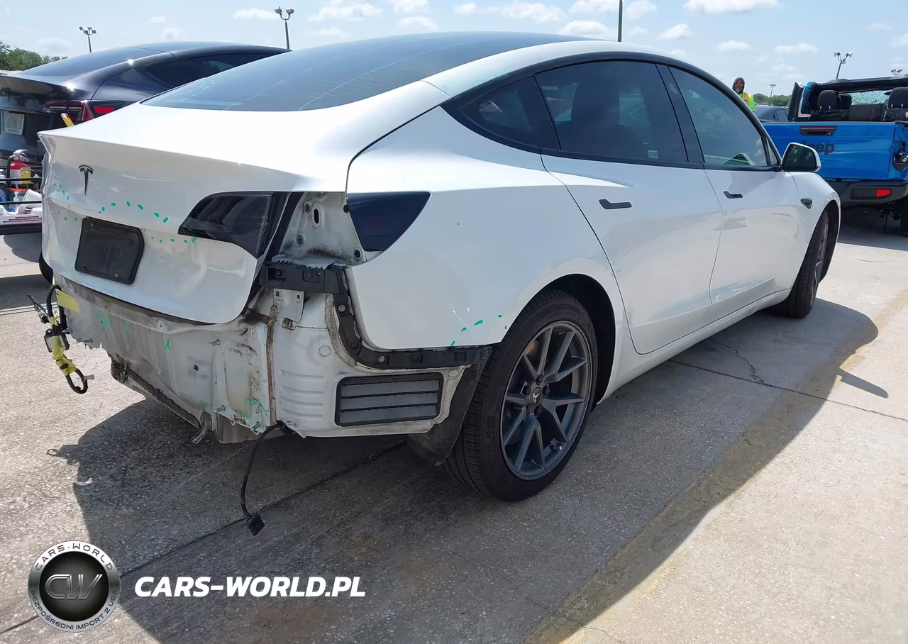 2021 Tesla Model 3 Standard Range Plus Rear-Wheel Drive VIN:5YJ3E1EA8MF919421 - 4