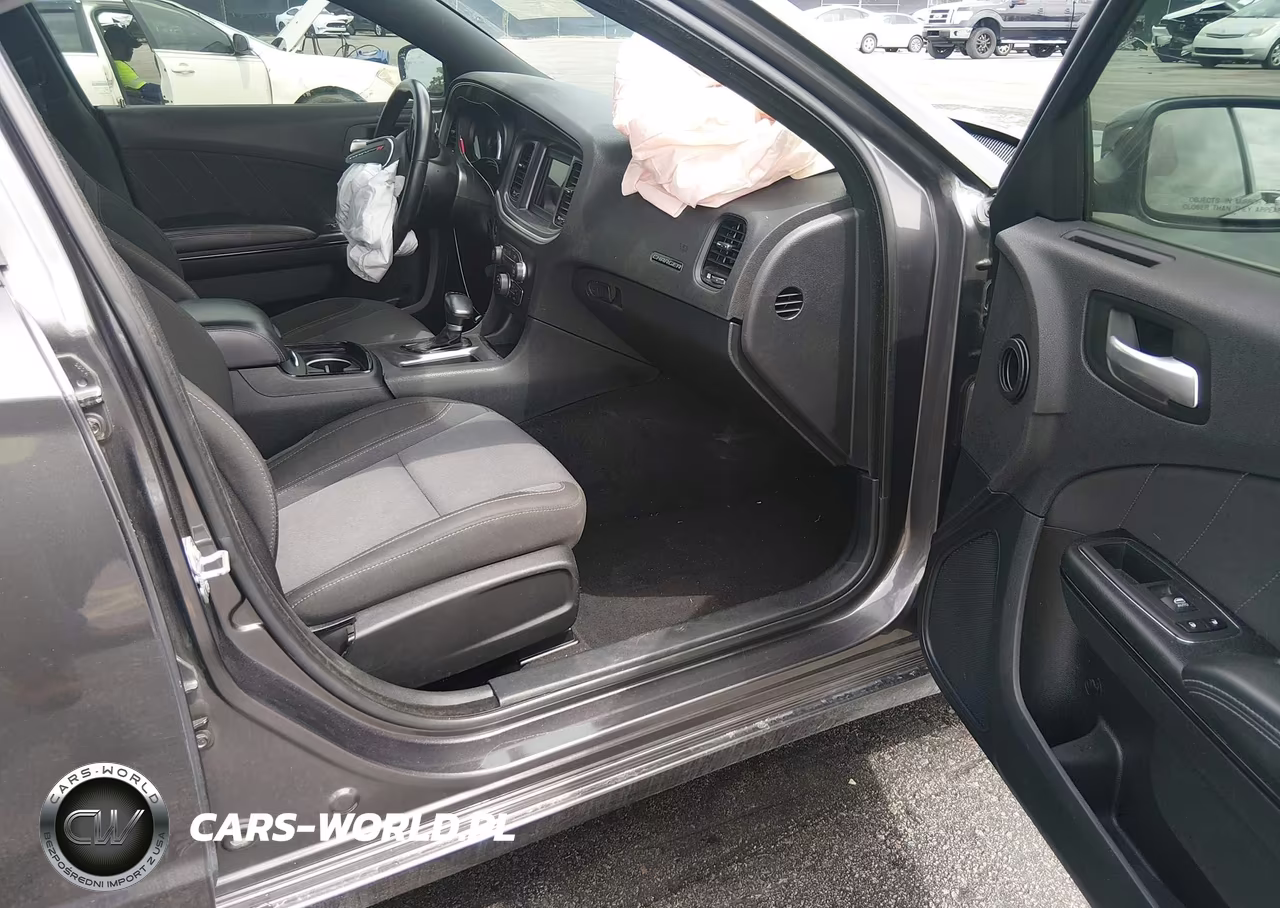 2020 Dodge Charger Sxt Rwd VIN:2C3CDXBG7LH133623 - 5