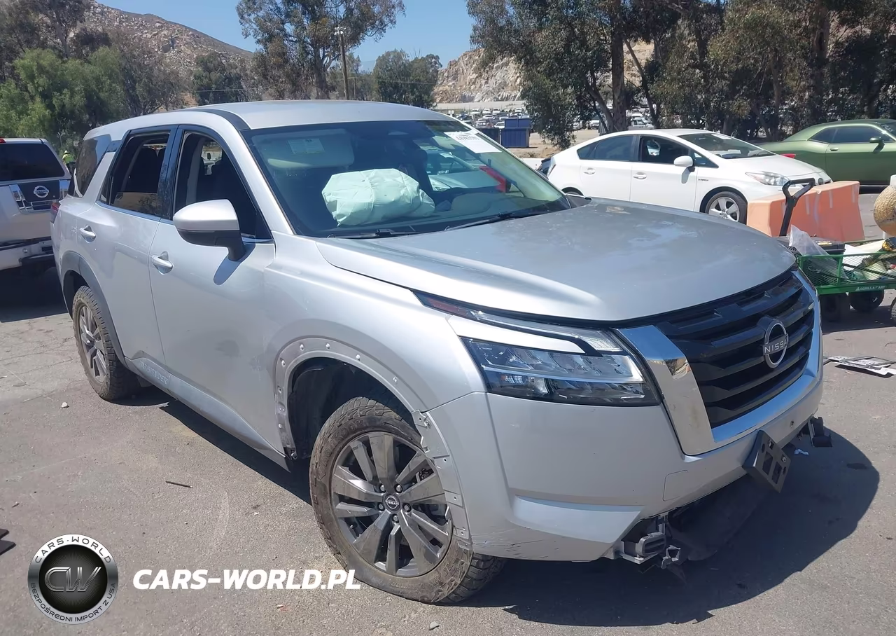 2022 Nissan Pathfinder S 2Wd