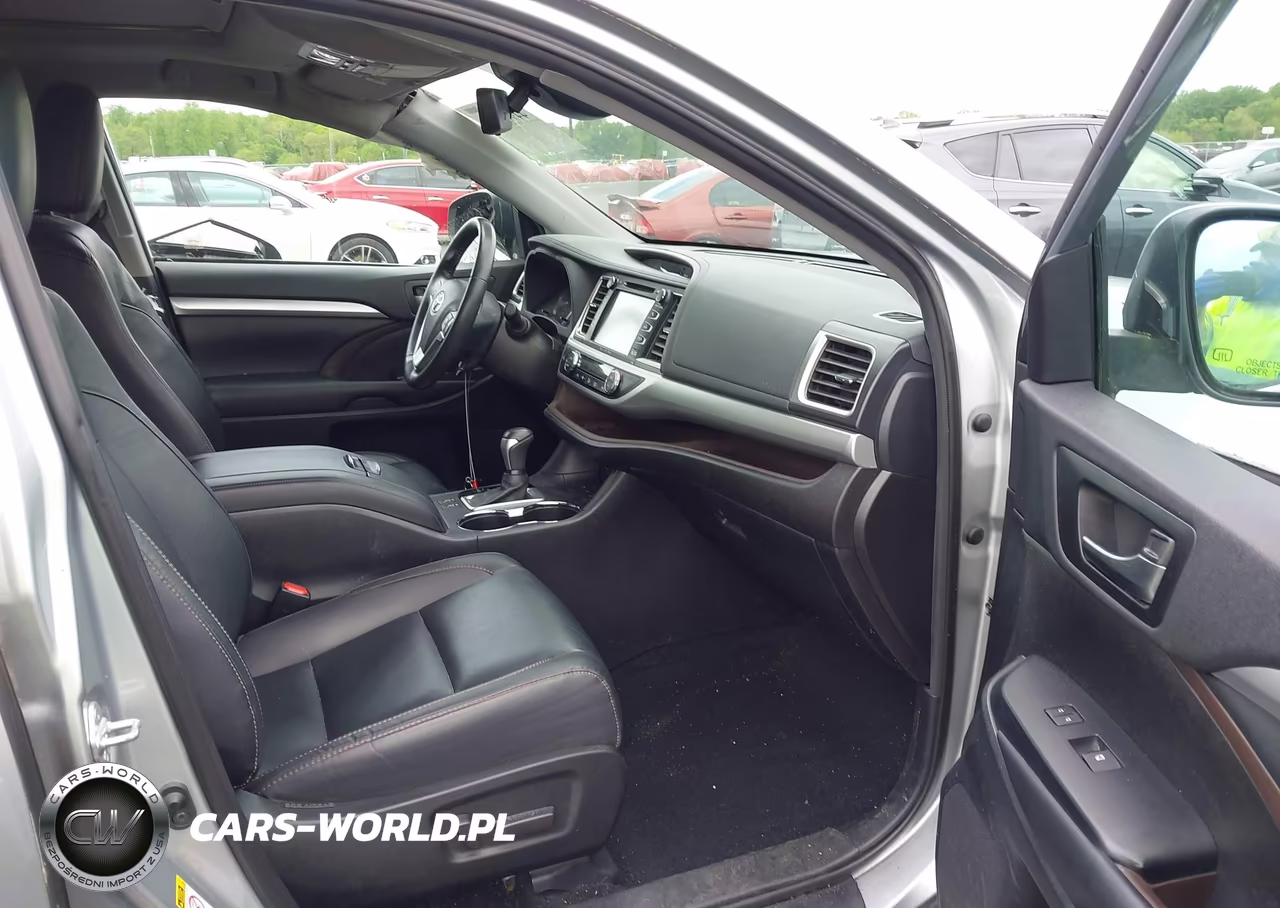2019 Toyota Highlander Xle VIN:5TDJZRFHXKS585651 - 5