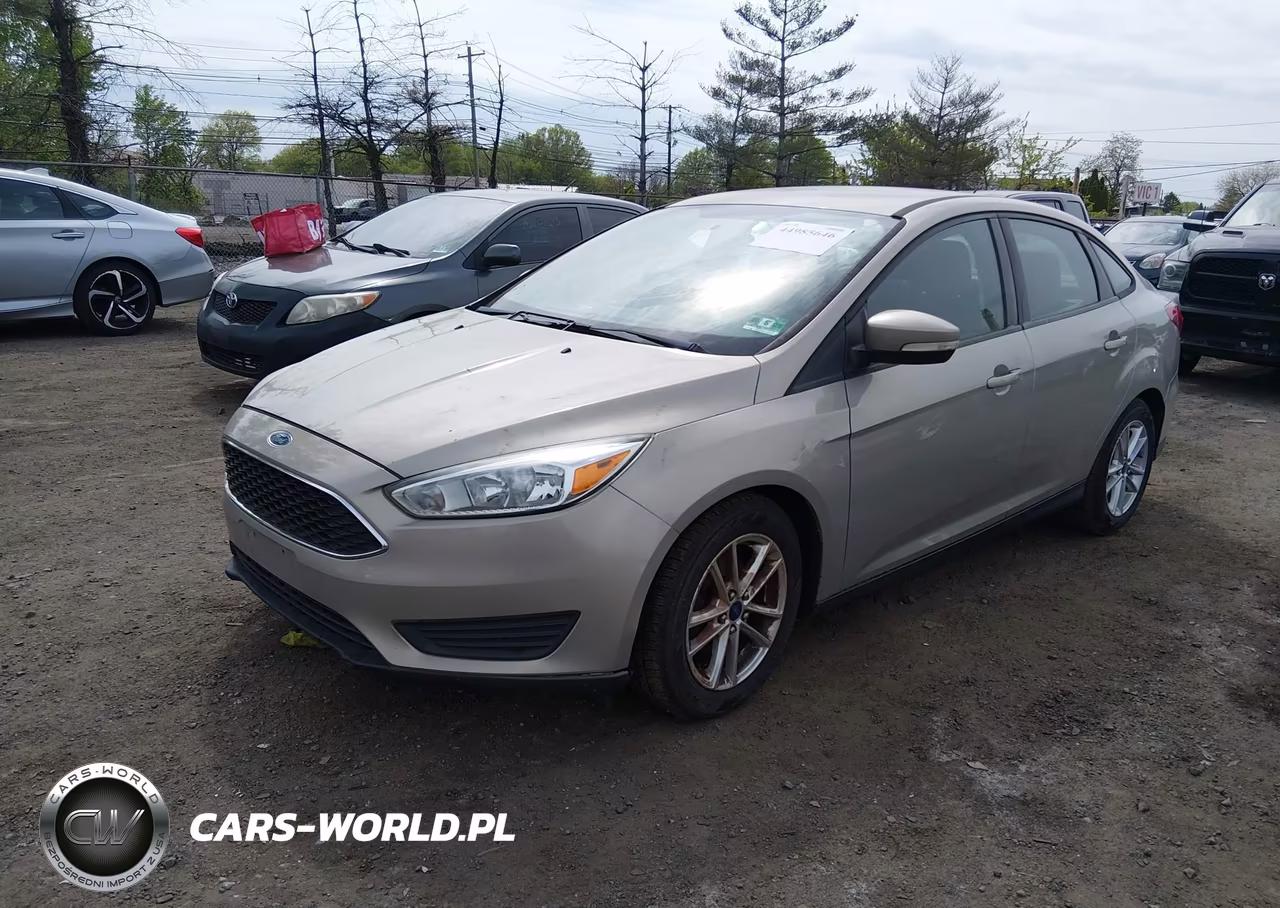 2015 Ford Focus Se VIN:1FADP3F26FL317088 - 2