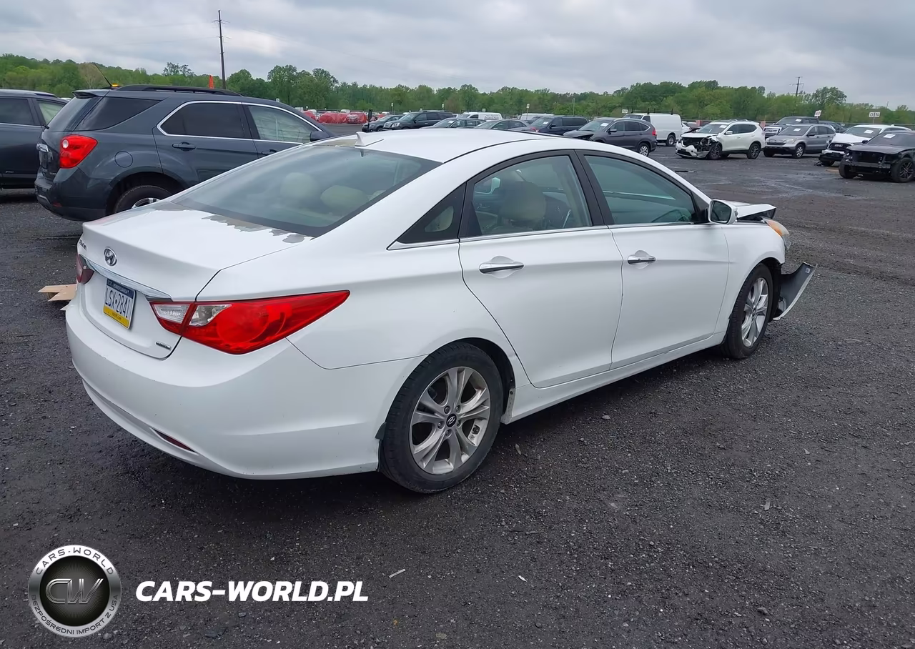 2013 Hyundai Sonata Limited VIN:5NPEC4ACXDH691480 - 4