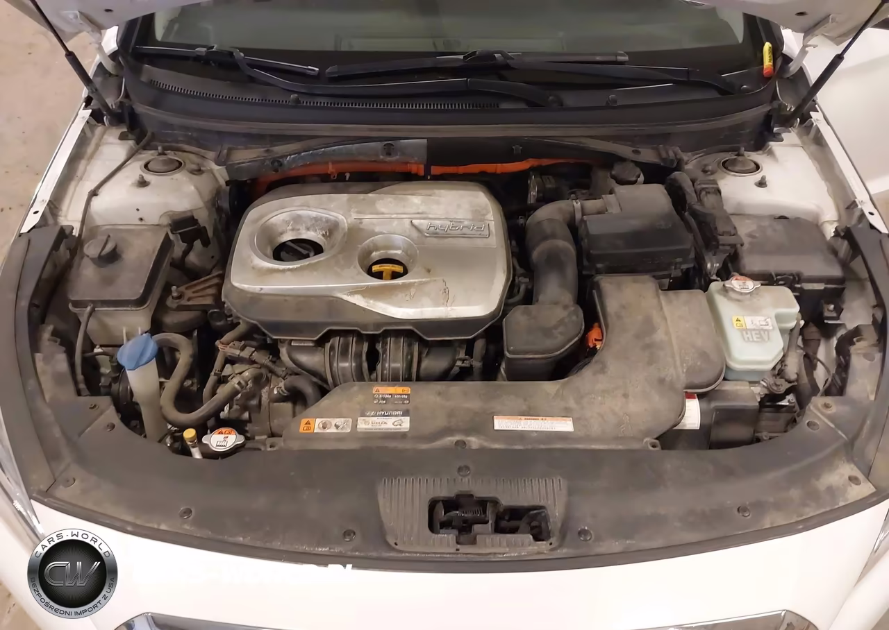 2016 Hyundai Sonata Hybrid Se VIN:KMHE24L12GA012775 - 10